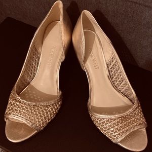 Nine West Open Toe D'Orsay Ladies Pumps Gold